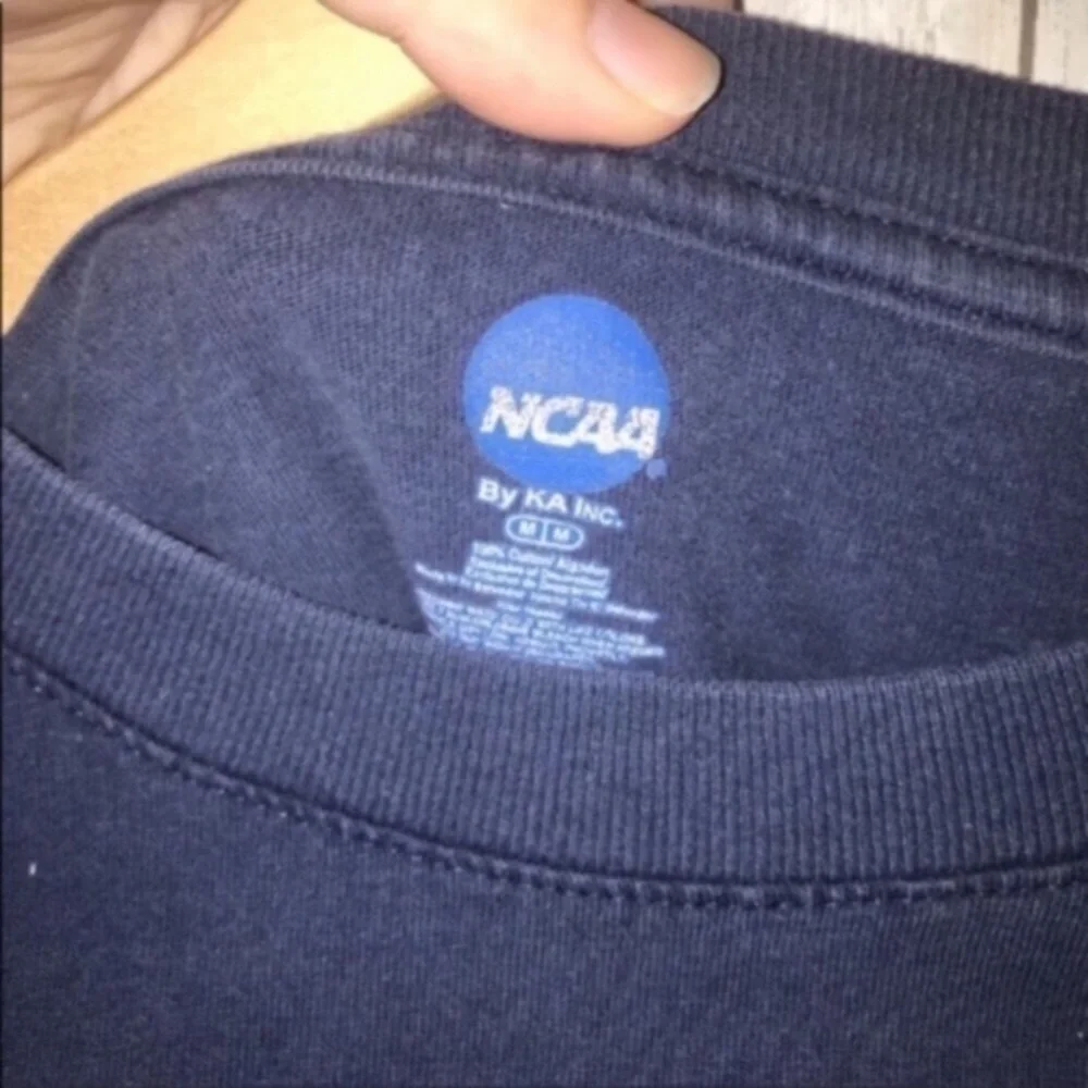 NCAA Auburn Tigers Burnout Tee - Picture 3 of 3